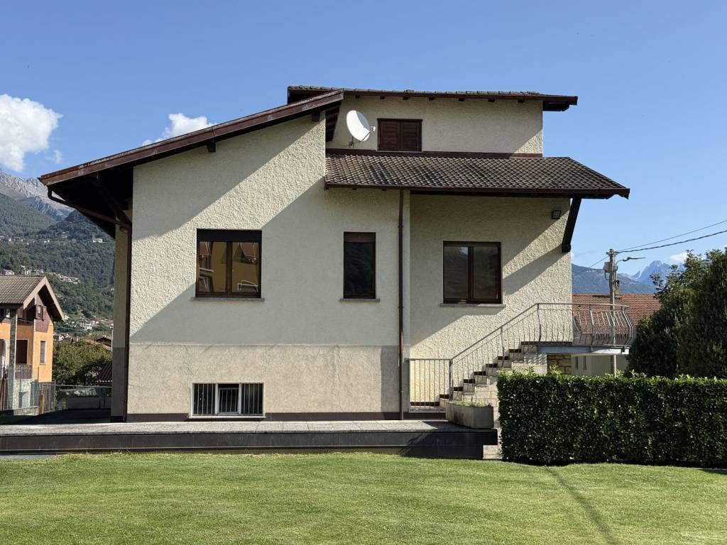 Villa a Dongo in Via Aldo Rumi, 12 - Foto 5