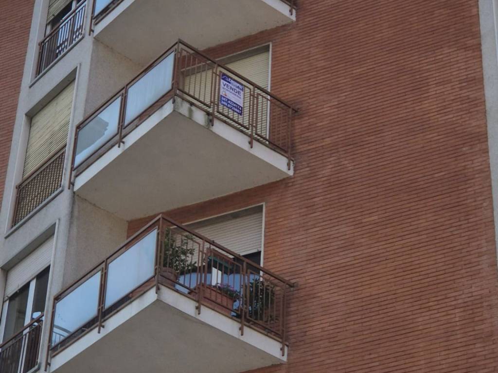 Appartamento a Borgosesia in Via Vittorio Veneto, 76 - Foto 2