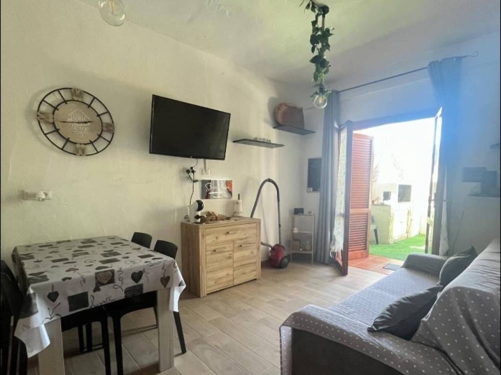 Appartamento a Villasimius in Via Vittorio Alfieri - Foto 2