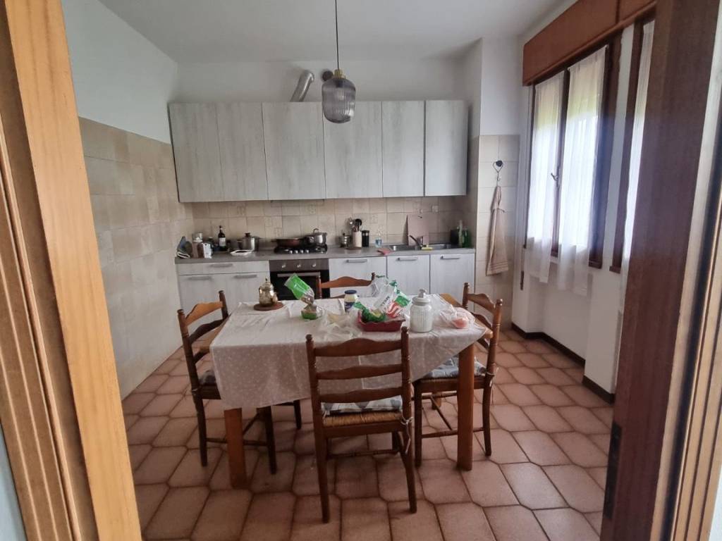 Appartamento a Saccolongo in Via Scapacchiò Est - Foto 4