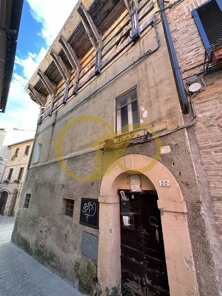 Casa indipendente a Tolentino in Vicolo Salnitrari - Foto 4