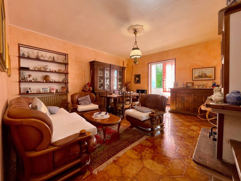 Appartamento a Tovo san giacomo in Via Neironi - Foto 5