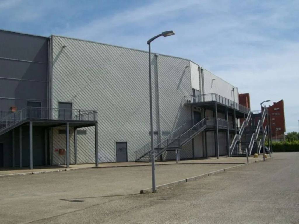 Palazzo / stabile a Pontedera in Via Tosco Romagnola No Number - Foto 3