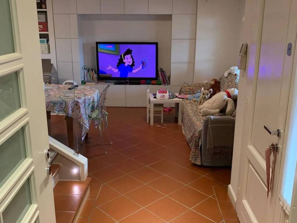 Villa a Montale in Via Ugo Foscolo No Number - Foto 4