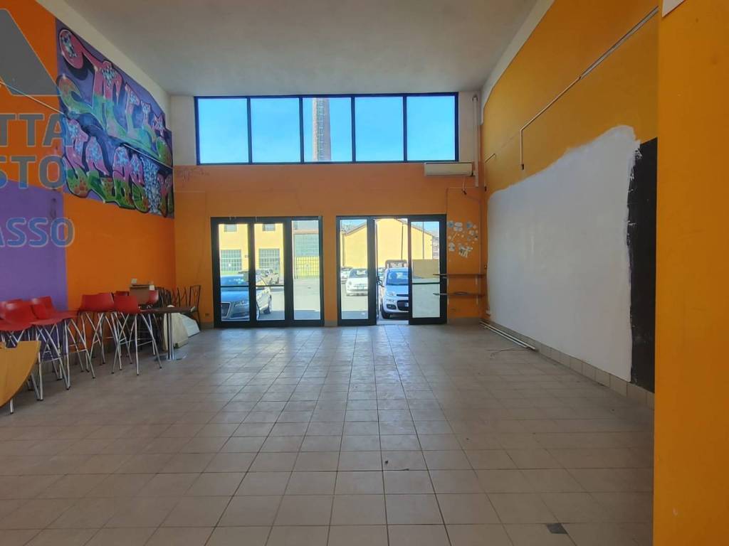 Immobile a Chivasso in PIAZZA LUIGI LIBERTINI - Foto 4