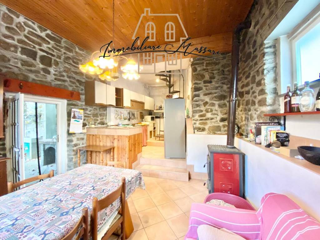 Appartamento a Rocchetta di vara in Via Canonica, 1 - Foto 4