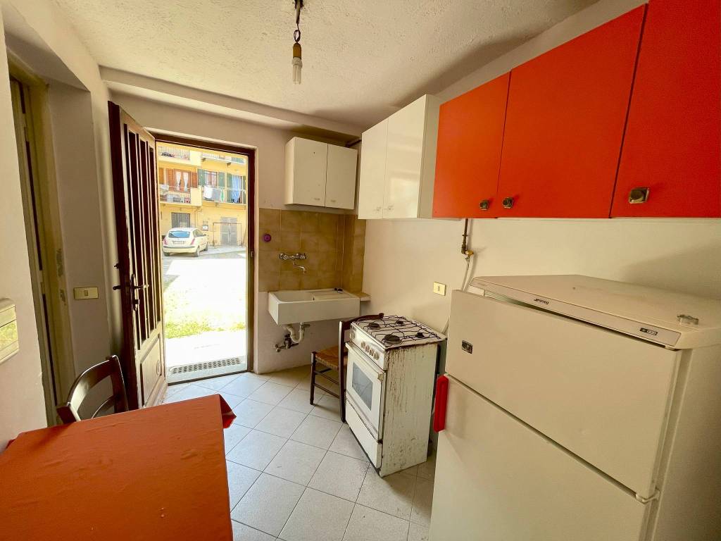 Casa indipendente a Castelnuovo don bosco in Via Roma, 17 - Foto 5