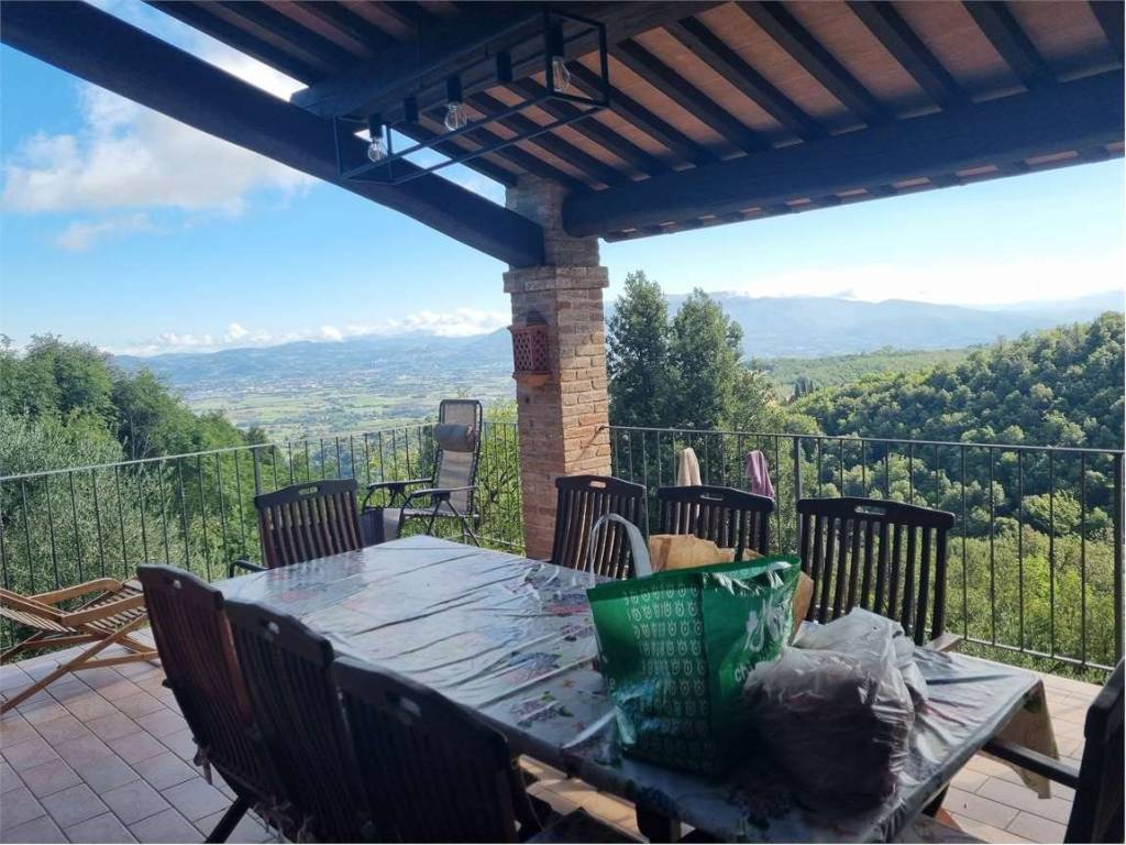 Villa a Bettona in Via Cinque Cerri - Foto 2