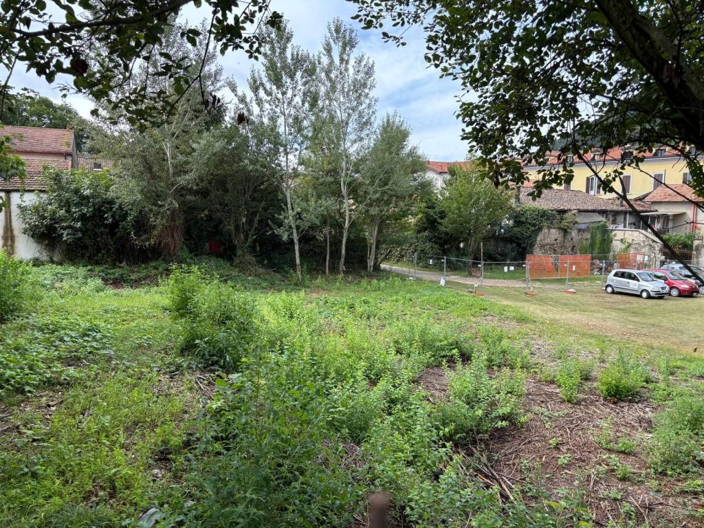 Terreno a Arcisate in Via Giuseppe Mazzini - Foto 2