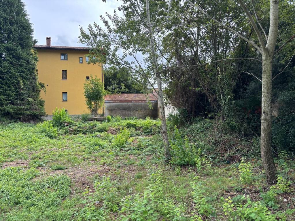 Terreno a Arcisate in Via Giuseppe Mazzini - Foto 4