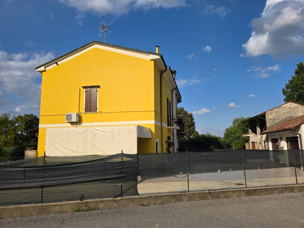 Villa a Cremona in Via Persico, 195 - Foto 2
