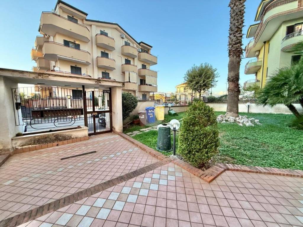 Appartamento a Acerra in Via Don Girolamo Maruccella, 50 - Foto 2