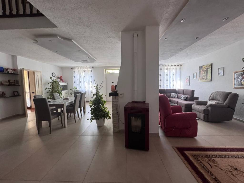 Rustico / casale a Asti in Frazione Revignano - Foto 3