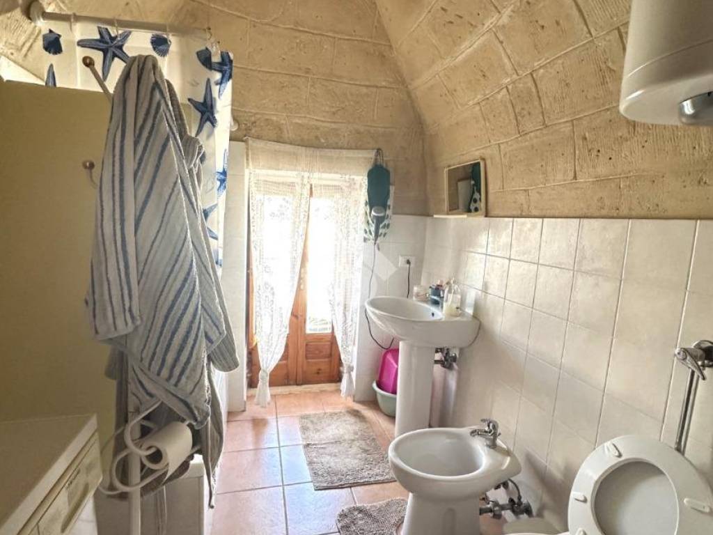 Casa indipendente a Canosa di puglia in Piazza Tarpea, 29 - Foto 5