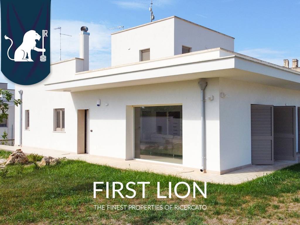 Villa a Lecce in Via Achille Castiglioni - Foto 2