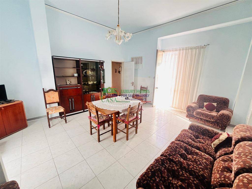 Casa indipendente a Comiso in Via Ricasoli - Foto 2