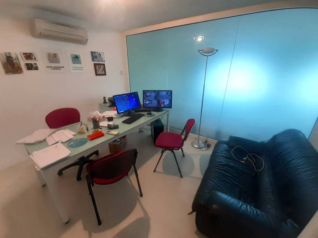 Palazzo / stabile a Rimini in Via Flaminia - Foto 2