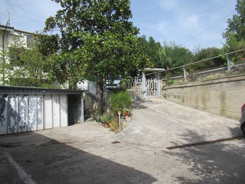 Casa indipendente a Spoltore in Via Dante Alighieri, 56 - Foto 3