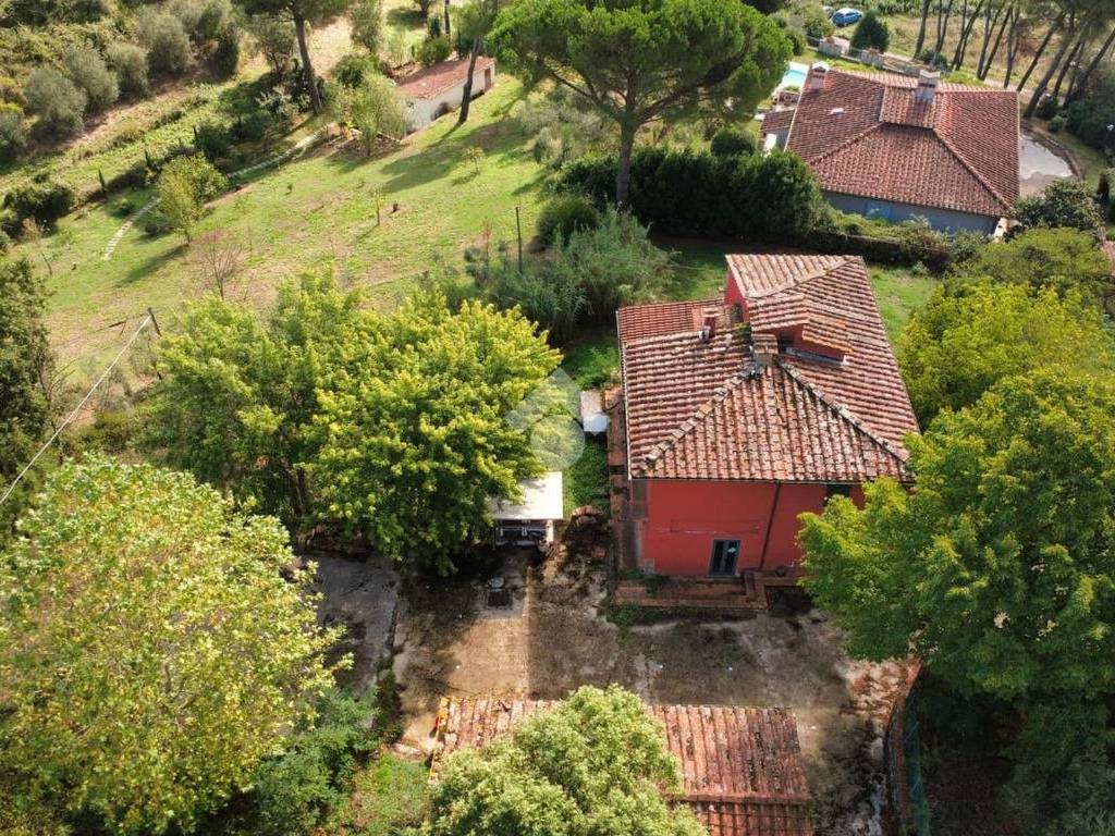 Casa indipendente a Quarrata in Via Lucciano, 182 - Foto 2