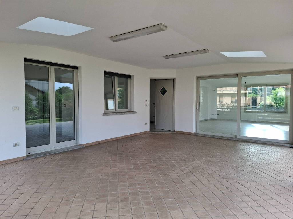 Villa a Gozzano - Foto 4