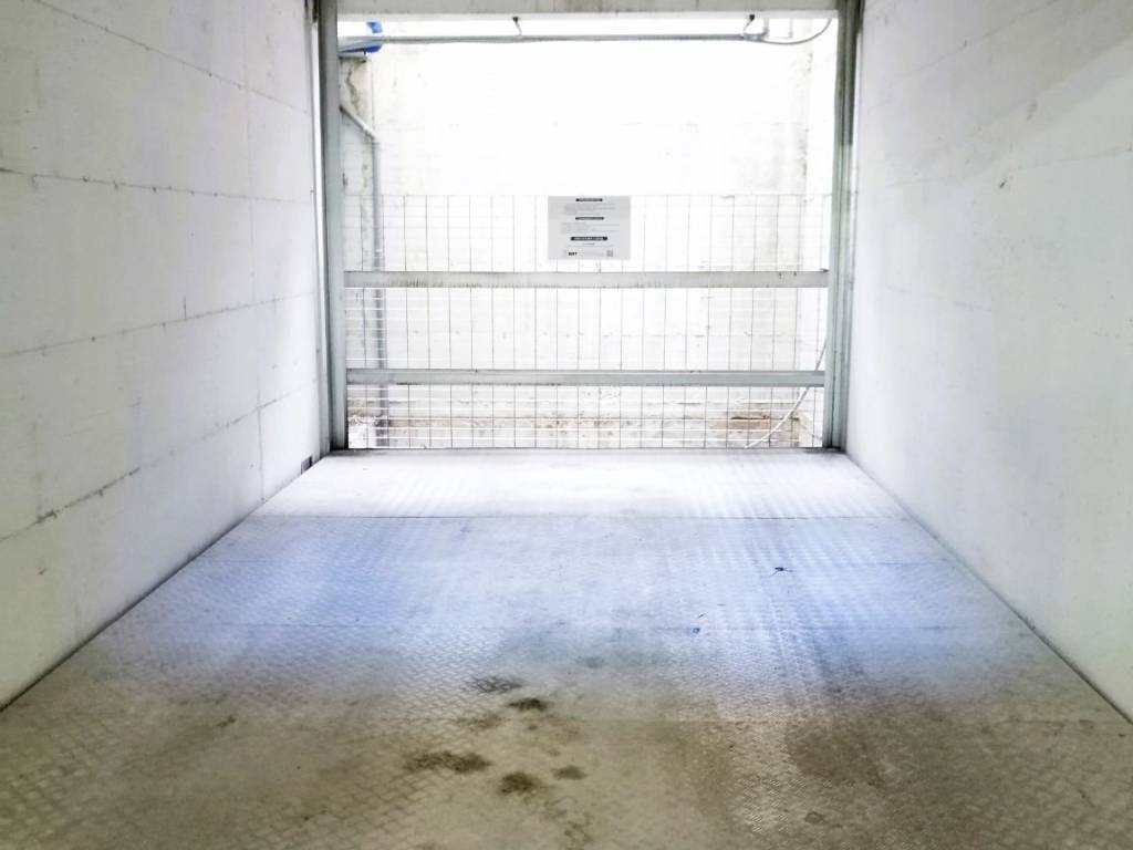 Box / garage a Foggia in Largo degli Scopari, 1 - Foto 5