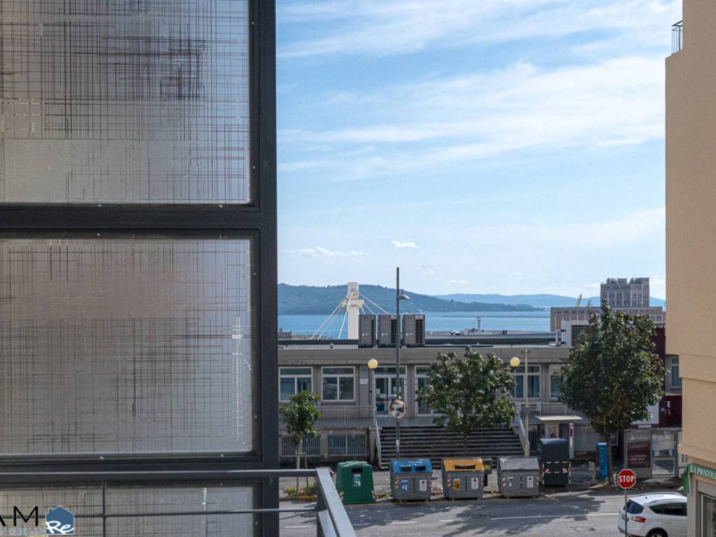 Appartamento a Trieste in VIA BELLOSGUARDO, 13 - Foto 5
