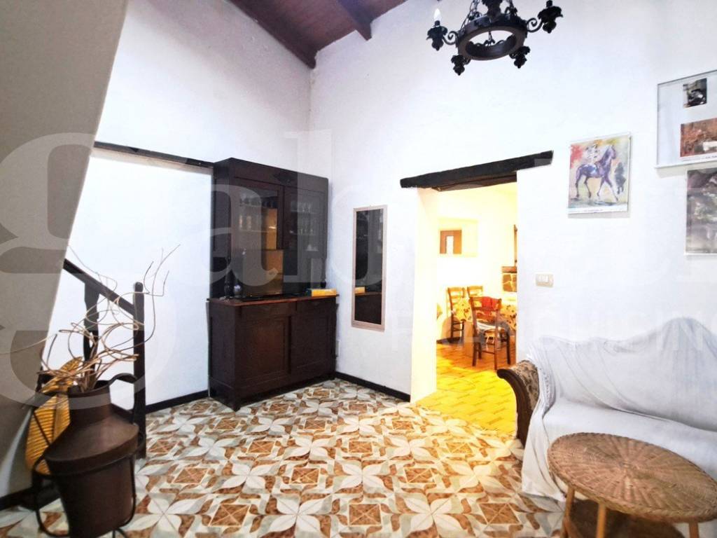 Casa indipendente a Oristano in VIA SANT'ANTONINO, 10 - Foto 3