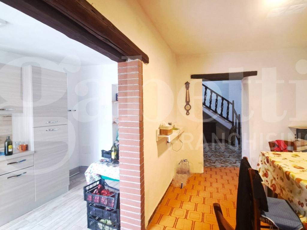 Casa indipendente a Oristano in VIA SANT'ANTONINO, 10 - Foto 5