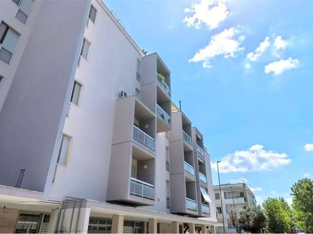 Appartamento a Casarano in via cisternella , 12 - Foto 2