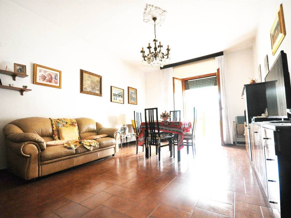 Appartamento a Follo - Foto 4