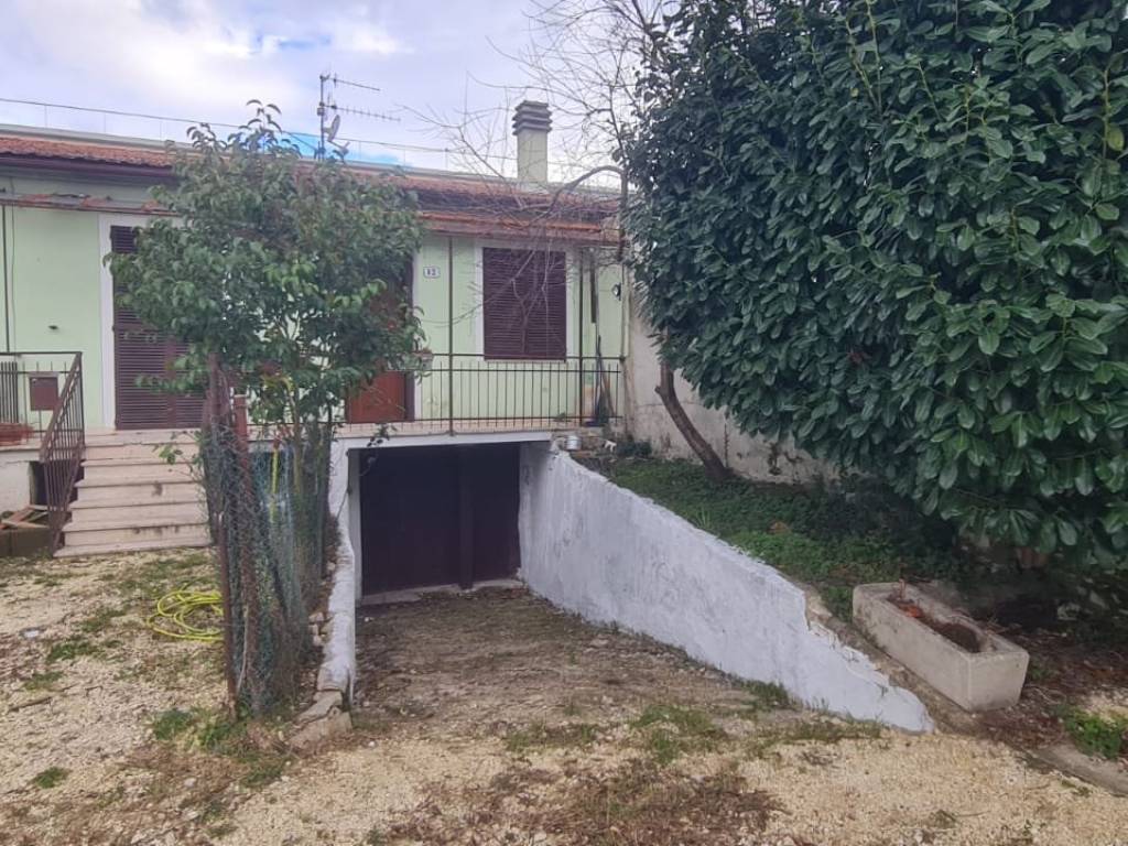 Casa indipendente a Spoleto in Via dei Filosofi - Foto 5