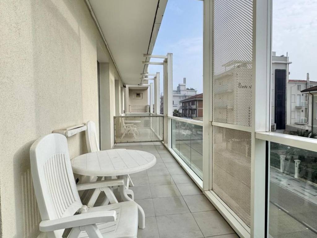 Appartamento a Rimini in Viale Porto Palos, 3 - Foto 5