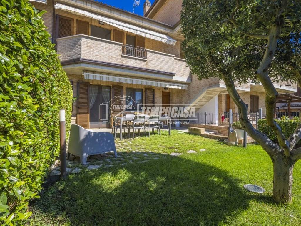 Appartamento a Montecosaro in Via F.lli Cervi 75 - Foto 3