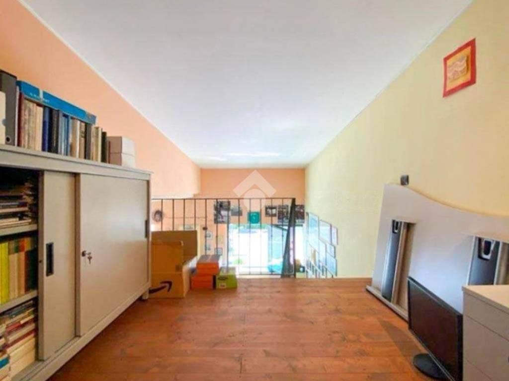 Immobile a Oggiono in Via Papa Giovanni XXIII, 64 - Foto 2