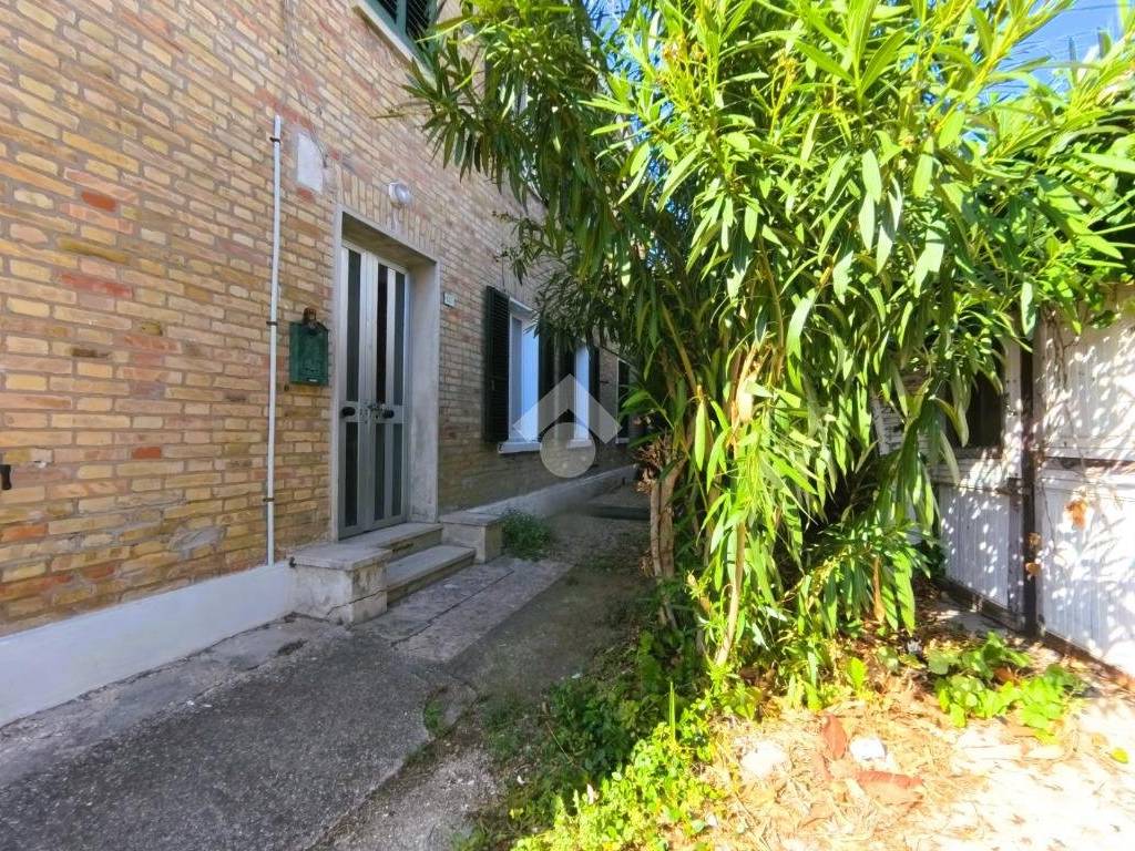 Appartamento a Civitanova marche in Via D. Alighieri, 139 - Foto 3