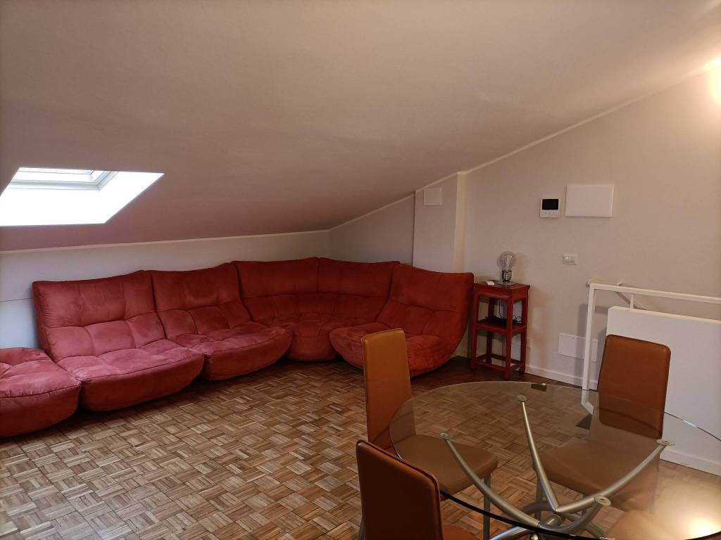 Appartamento a Crema in Via Vincenzo Civerchi - Foto 2