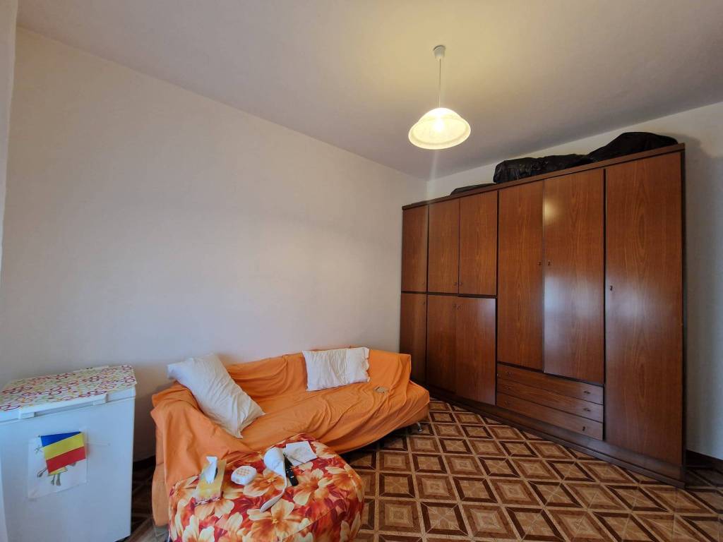 Appartamento a Vercelli in Via Francesco Baracca - Foto 2
