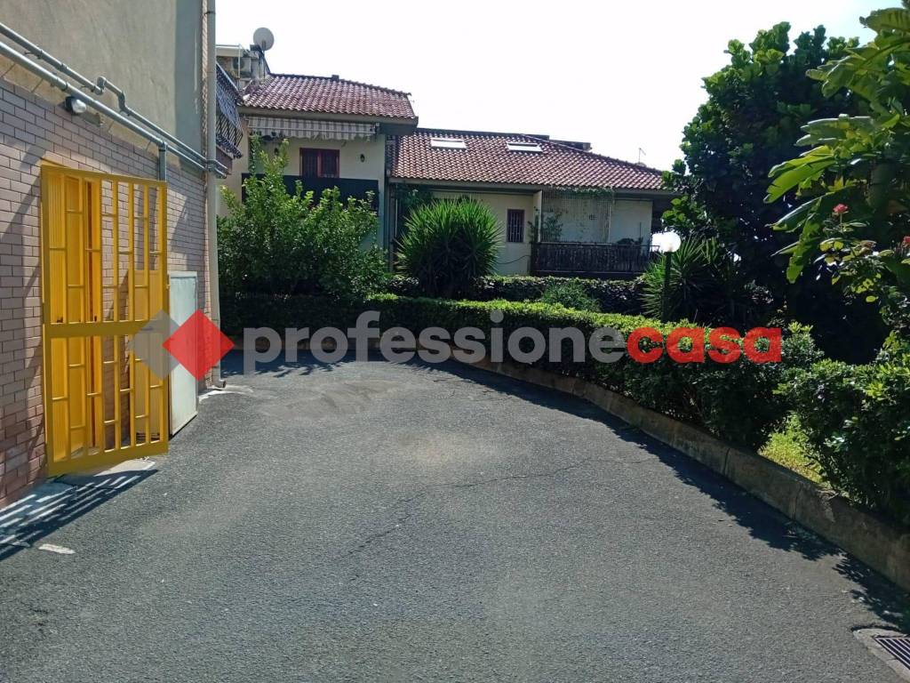 Appartamento a Tremestieri etneo in Via Nuovaluce - Foto 2