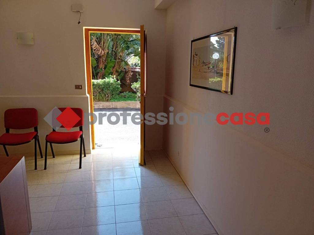 Appartamento a Tremestieri etneo in Via Nuovaluce - Foto 3