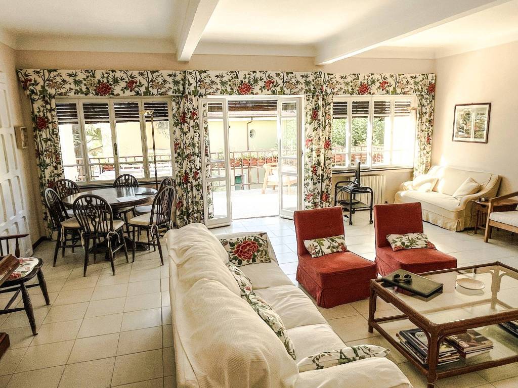 Villa a Alassio in Viale Sant'Erasmo - Foto 2