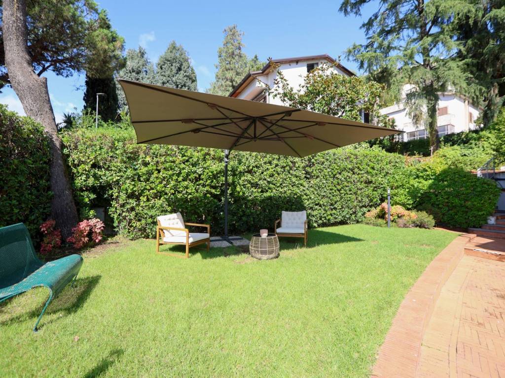 Appartamento a Salerno in Viale del Bosco - Foto 2