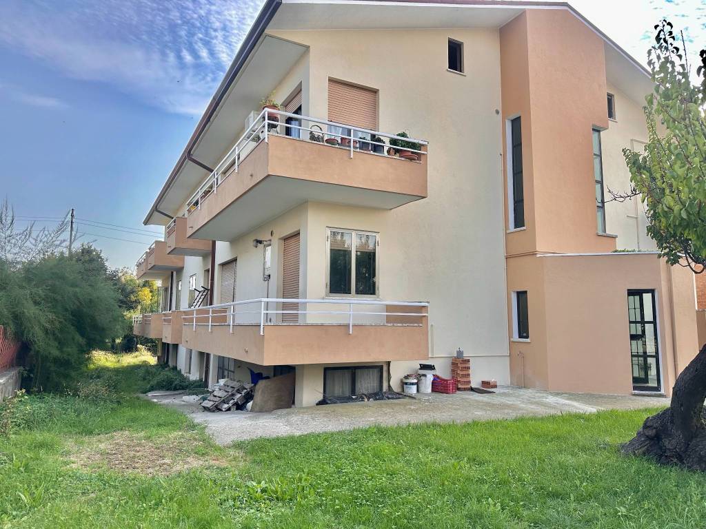 Appartamento a Colognola ai colli in Via Amerigo Vespucci - Foto 2