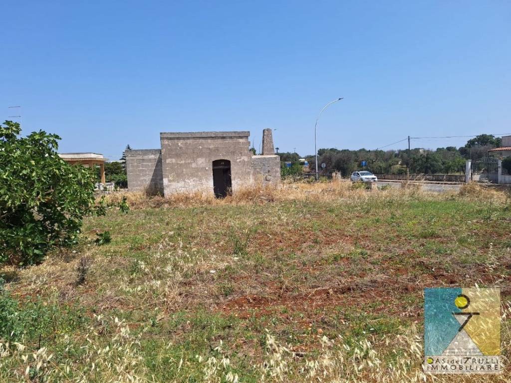 Rustico / casale a San michele salentino in Via Ettore Tagliaferro - Foto 2