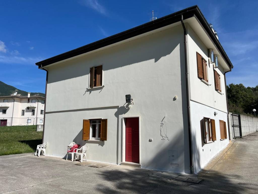 Villa a Castel di sangro in Pontone - Foto 2