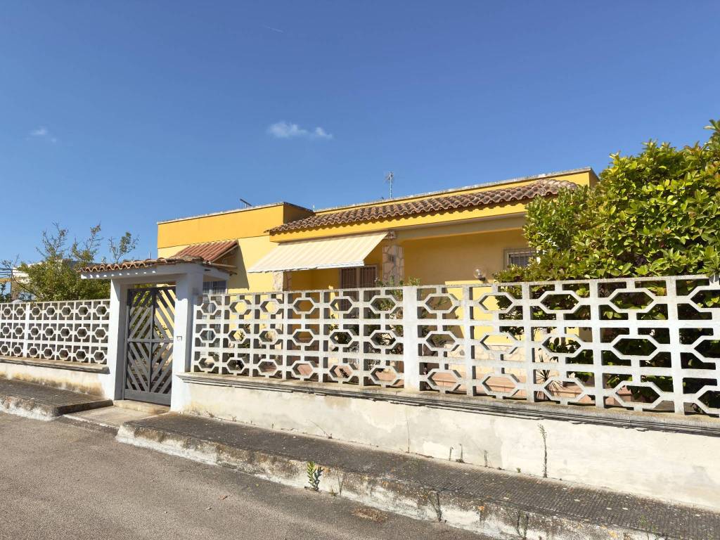 Villa a Melendugno in Viale Delfino, 65 - Foto 4