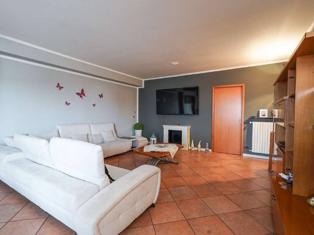 Appartamento a Ciserano in via Verdello 25 - Foto 2