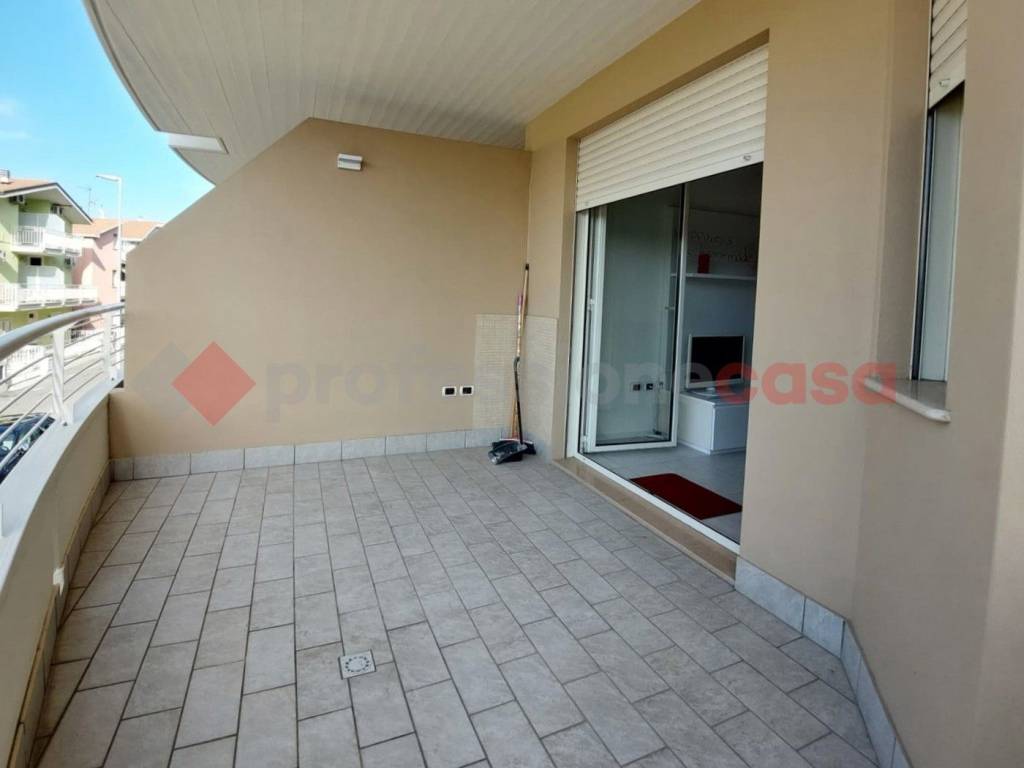 Appartamento a Alba adriatica in Via Toscana , 18 - Foto 4