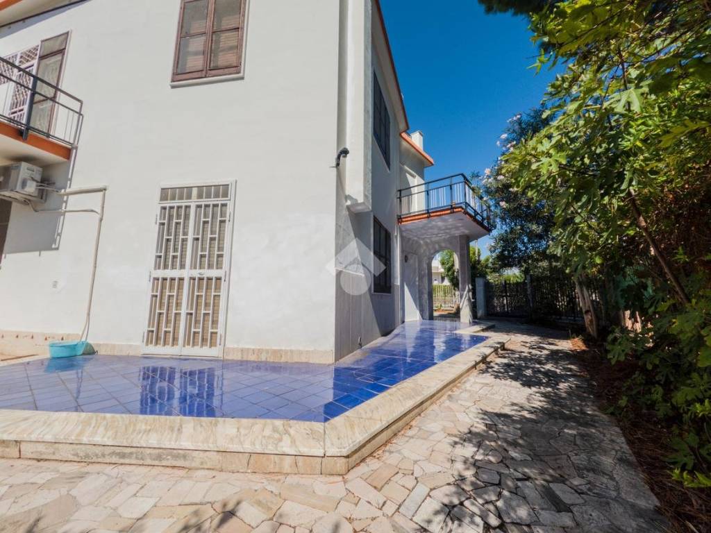 Villa a Manfredonia in Viale degli Eucalipti, 11 - Foto 4
