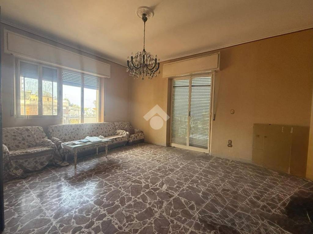 Appartamento a Reggio calabria in Via Giuseppe Melacrino, 19 - Foto 4