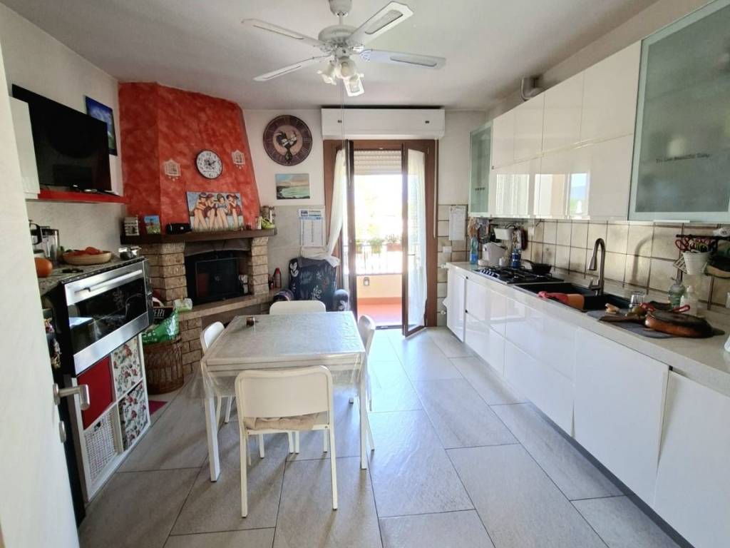 Appartamento a Montemurlo in Via Oste - Foto 5